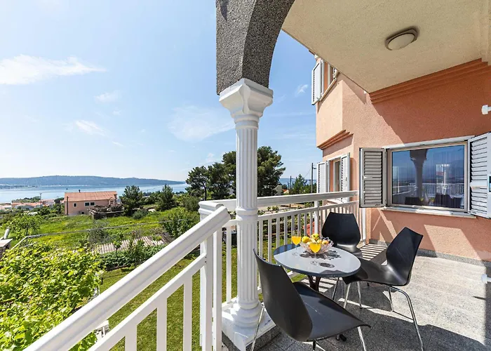 Appartement In Kastel Sucurac Kaštela