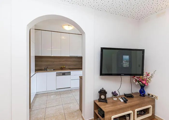 In Kastel Sucurac * Kaštela